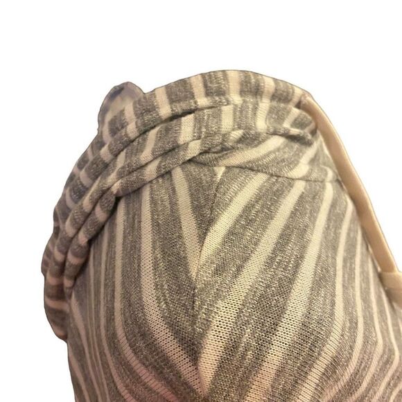 Entro Blueish Gray and White Lightweight Hoodie Top 3/4 Sleeves Sz M - Picture 7 of 13